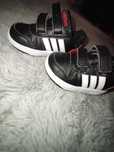 Tênis adidas bebe
