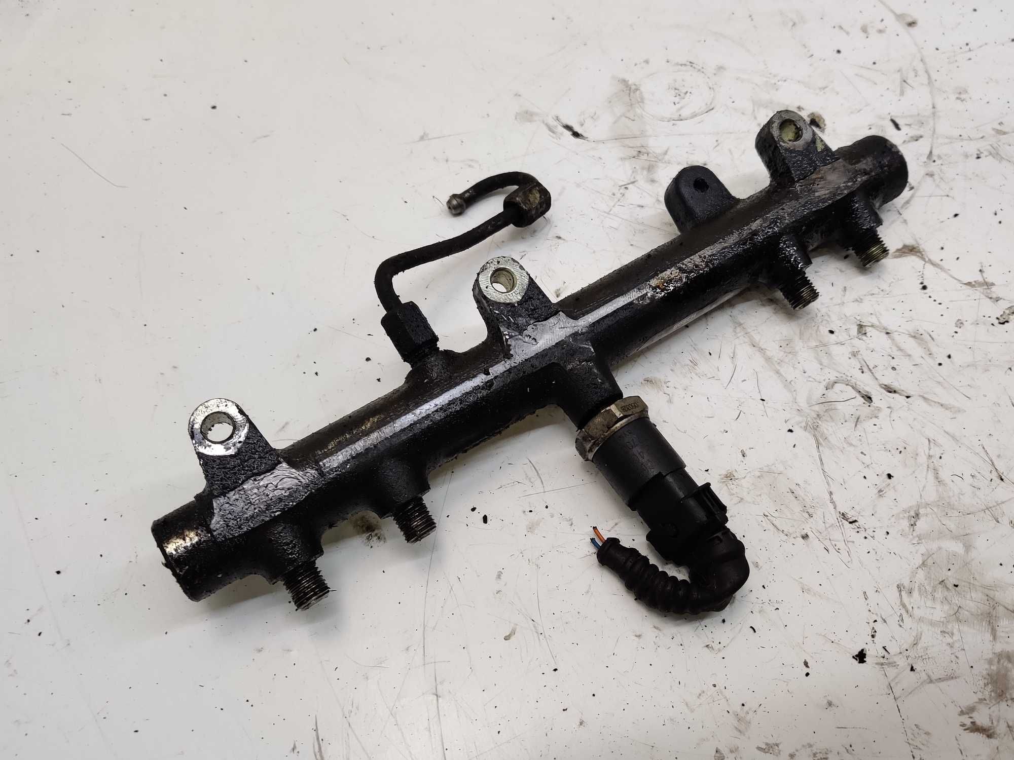 Fiat Ducato Boxer Jumper Iveco Daily 2.8 JTD HDI Listwa Wtryskowa