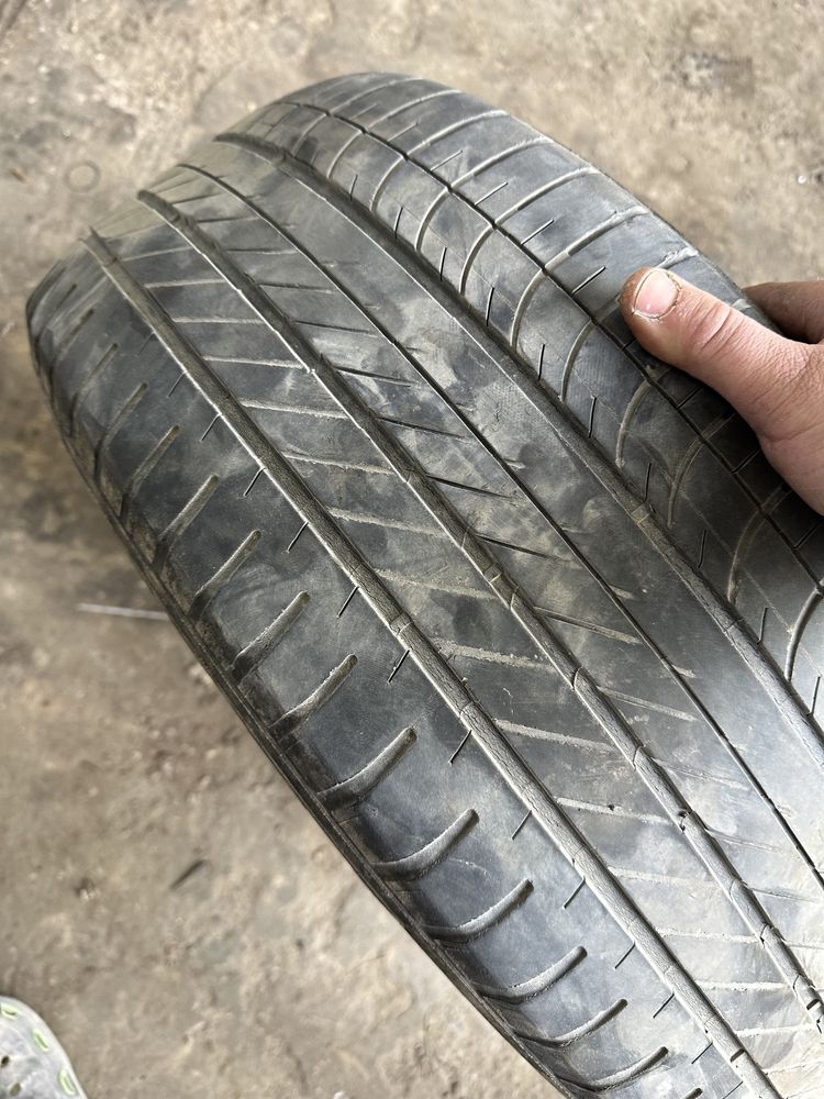 Шини, резина Good Year Eagle F1 255/50R19