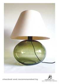 Duża lampa stołowa z zielonego szkła z abażurem