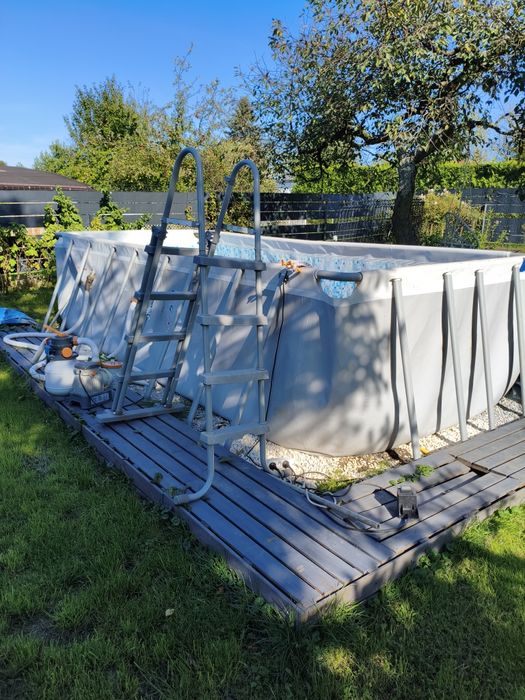 Sprzedam Basen duży stelaż