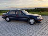 Lexus LS Lexus LS400 z 1992 roku – flagowa limuzyna Lexusa