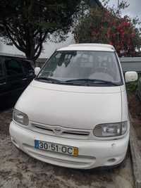 Nissan Vanette 8Lugares 2.3d de 1999