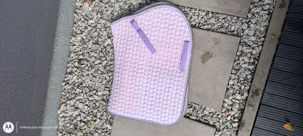 Zestaw czaprak Horze Adepto liliowy l i nauszniki Horze Adepto