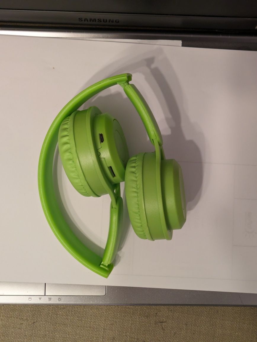 Słuchawki Bluetooth SB2023 składane zielone 250mA