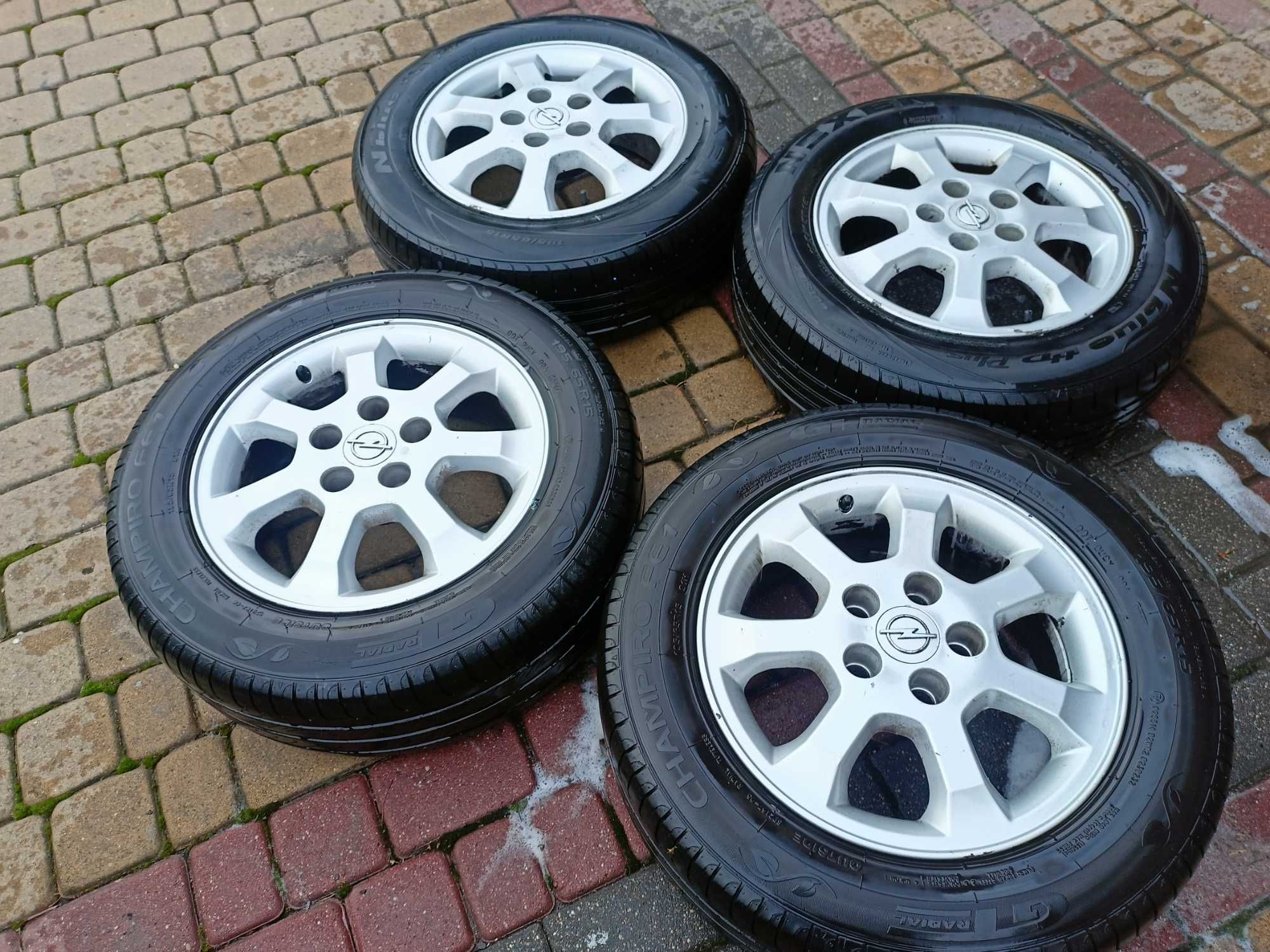 Koła aluminiowe z oponami OPEL 195/65R15 5X110