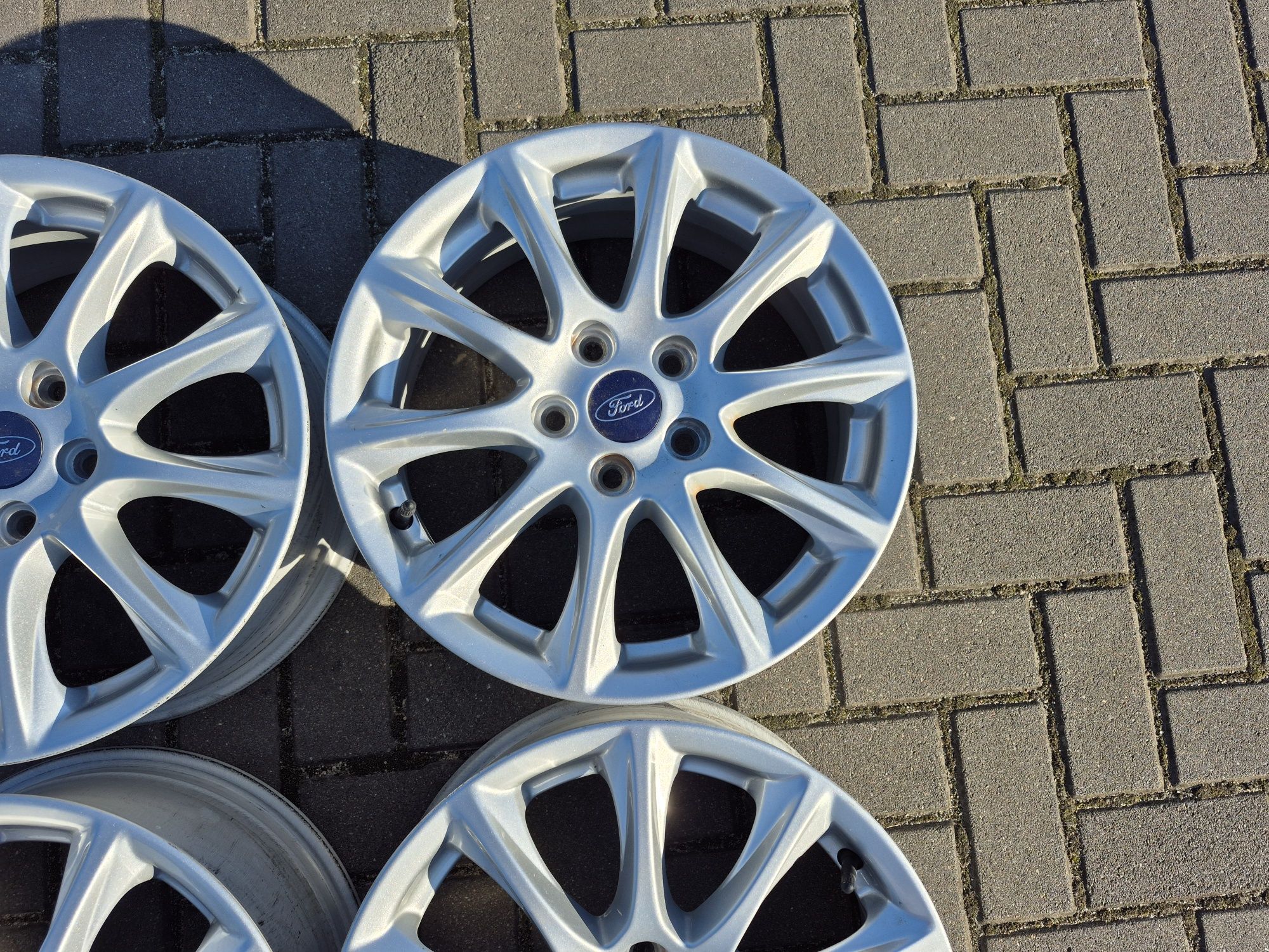Felgi Alu z Czujniki Oryg FORD Focus C-Max Mondeo 5x108 16 Cali 6.5J