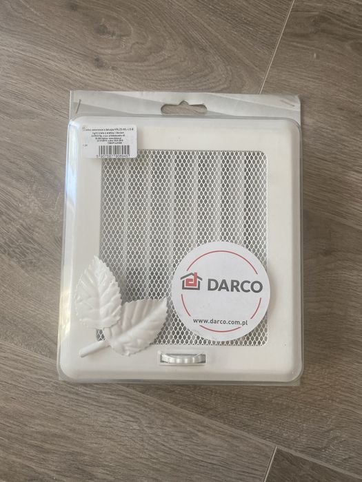 Вентиляційна решітка зі створками