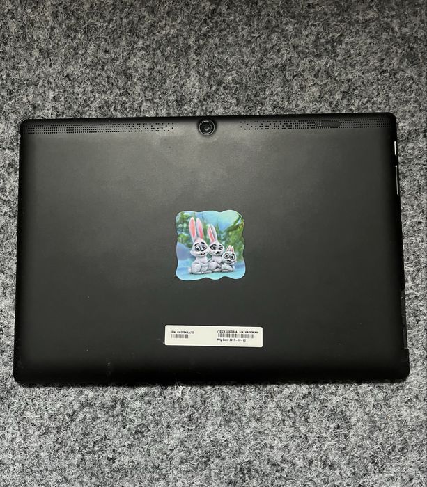 Планшет Lenovo Tab