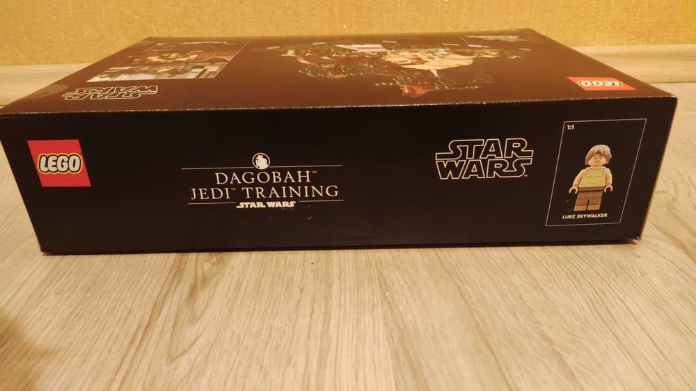 LEGO Star Wars Diorama: Szkolenie Jedi na Dagobah 75330