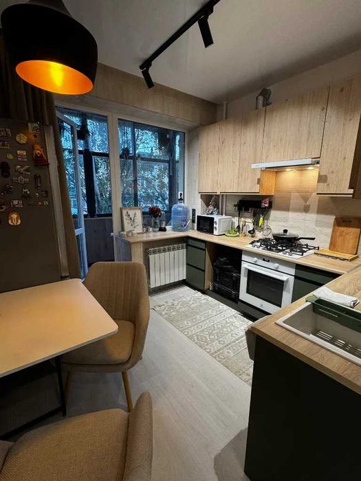 Продам 1к квартиру в центре. Дом спецпроект.