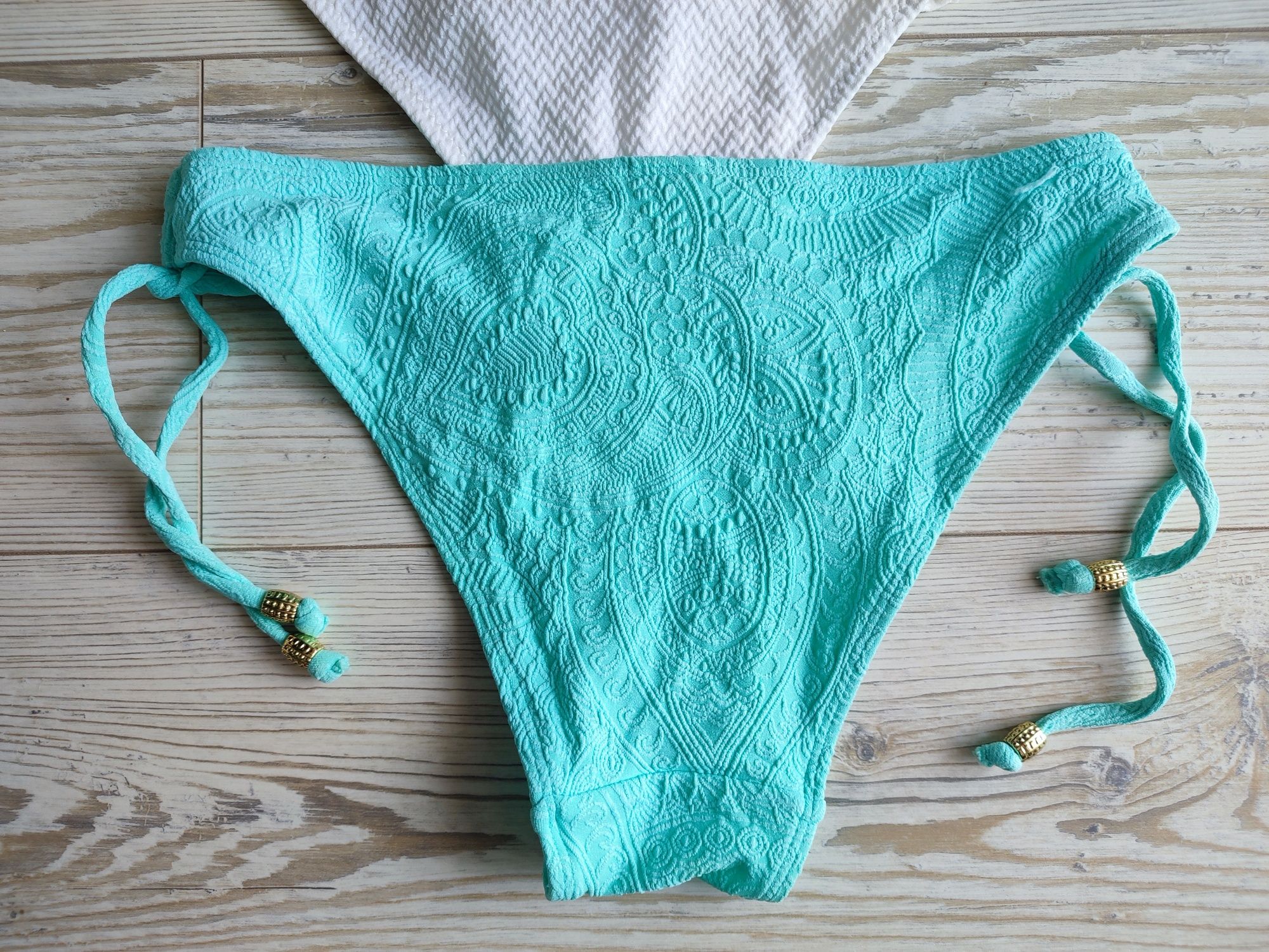 Zestaw majtek bikini dół stroju kąpielowego r. 36