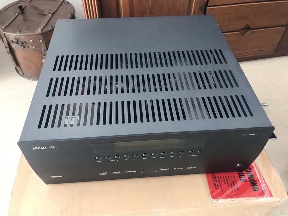 Amplificador Arcam FMJ AVR 360