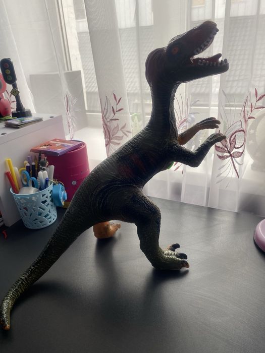 Динозав в гарному стані