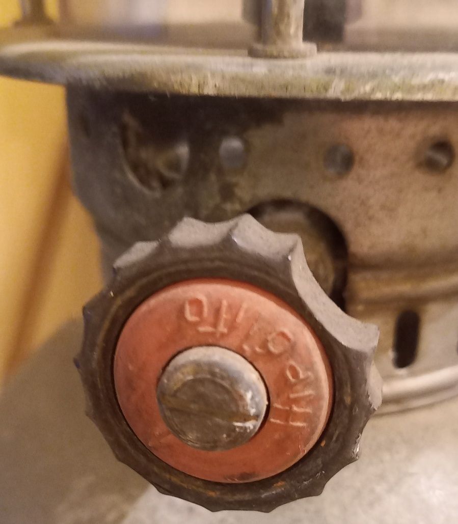 Vintage Lanterna de Celeiro da marca Portuguesa  Hipólito.