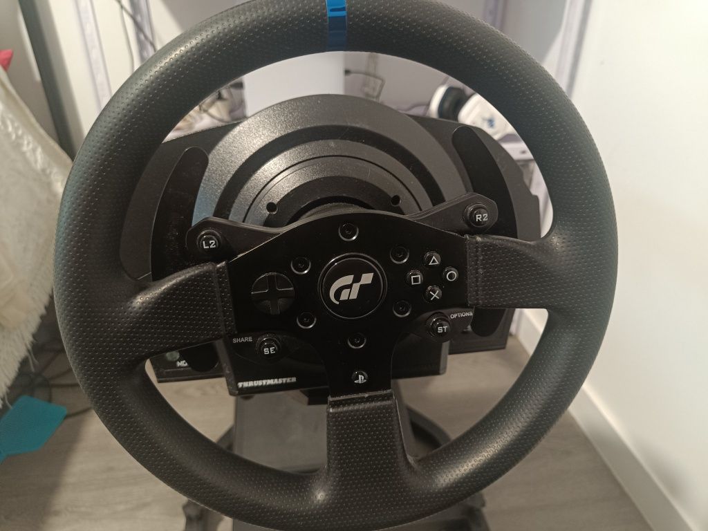Cockpit + volante Thrustmaster T300 RS GT Edition