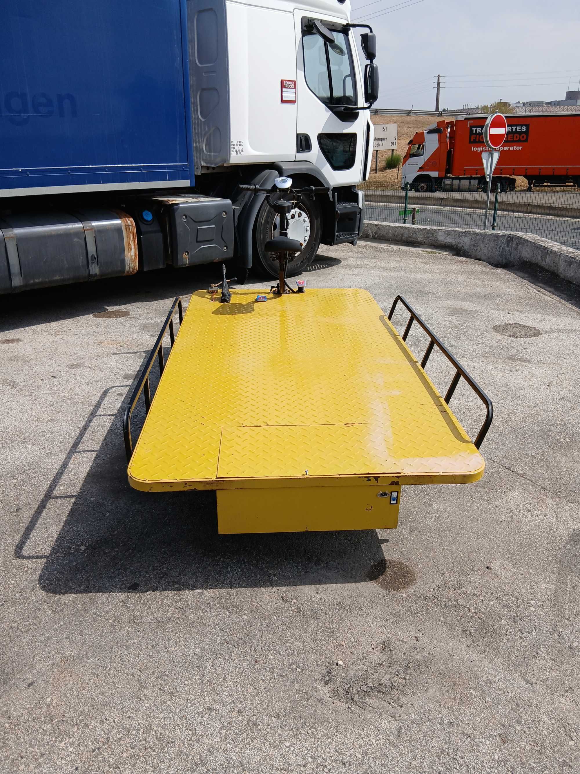 Plataforma de transporte de Carga Elétrica