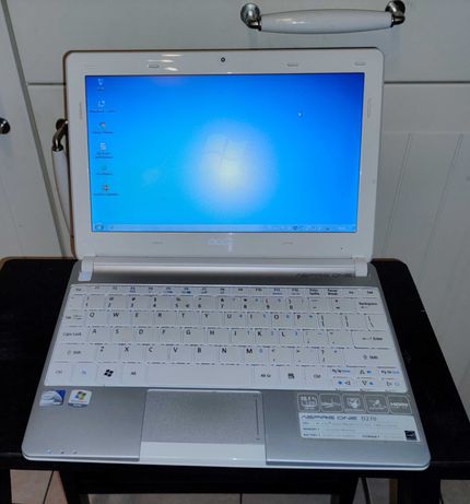 Acer ASPIRE One D270