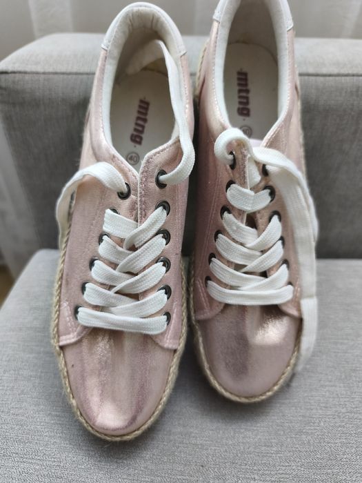 Sprzedam espadryle rozm.40