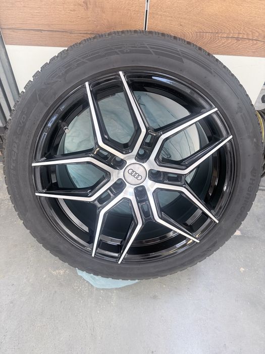 Nowe felgi z nowymi oponami Audi A6, VW