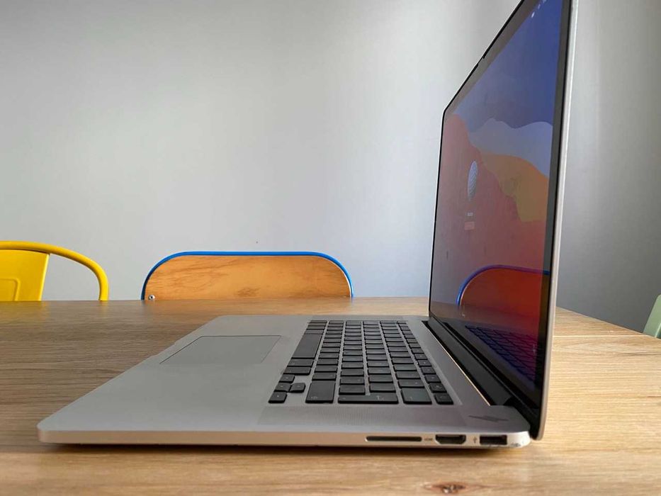 MacBook Pro Retina 2014, 15'', 2.2 i7, 16GB RAM, 256GB SSD, +battery64354232118275122