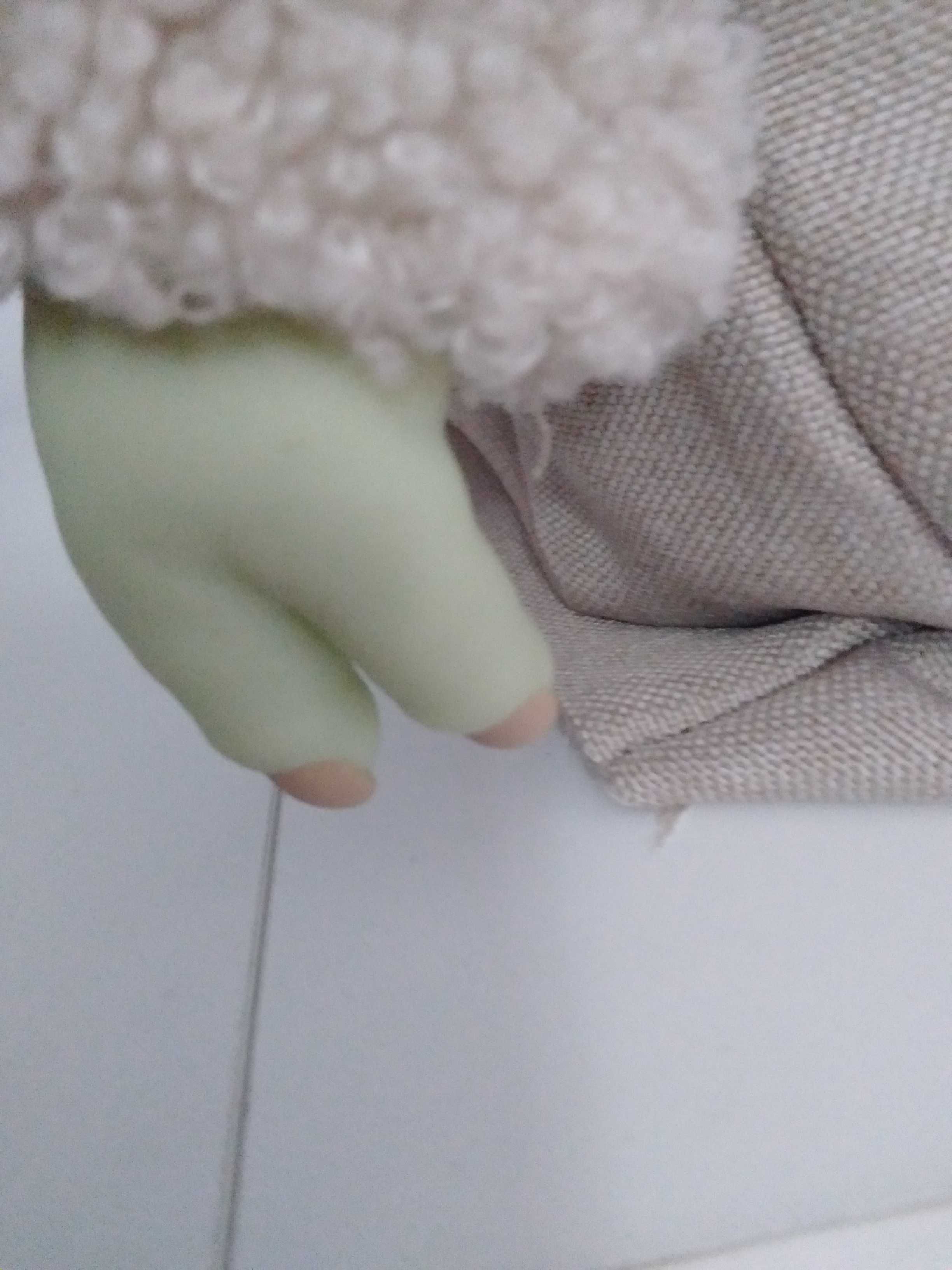 Boneco Peluche Baby Yoda 28cm Mandalorian de Star Wars The Child