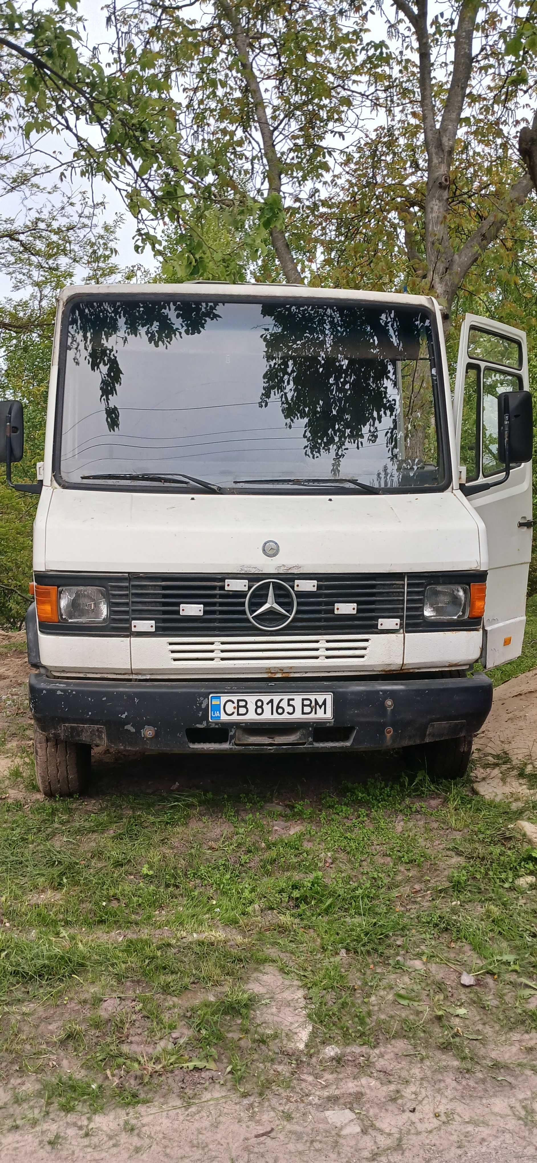Продам Мерседес - 609