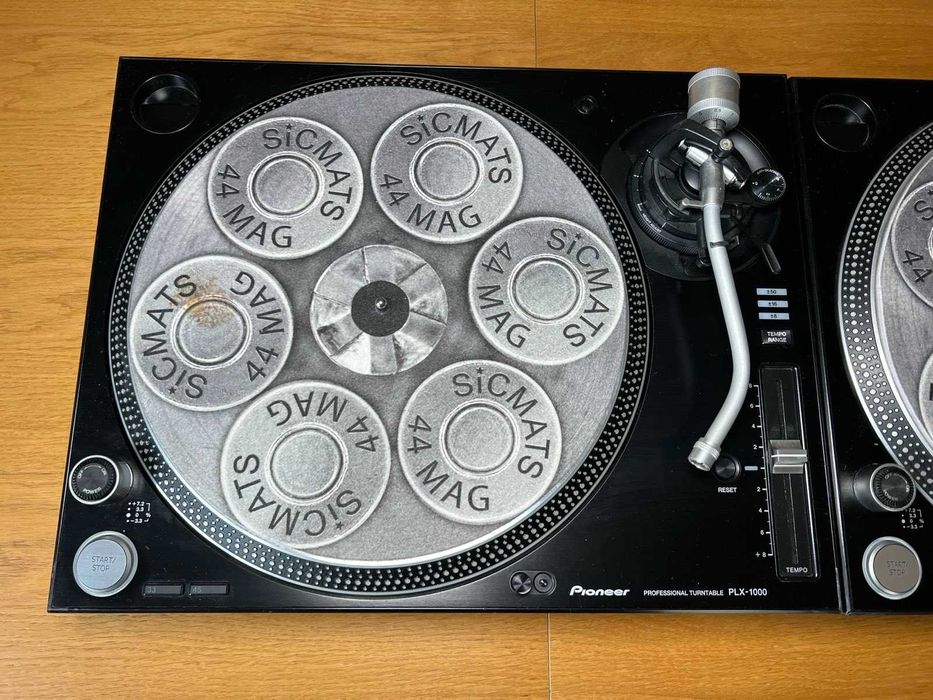 2 x Pioneer PLX1000 - DJ gramofon