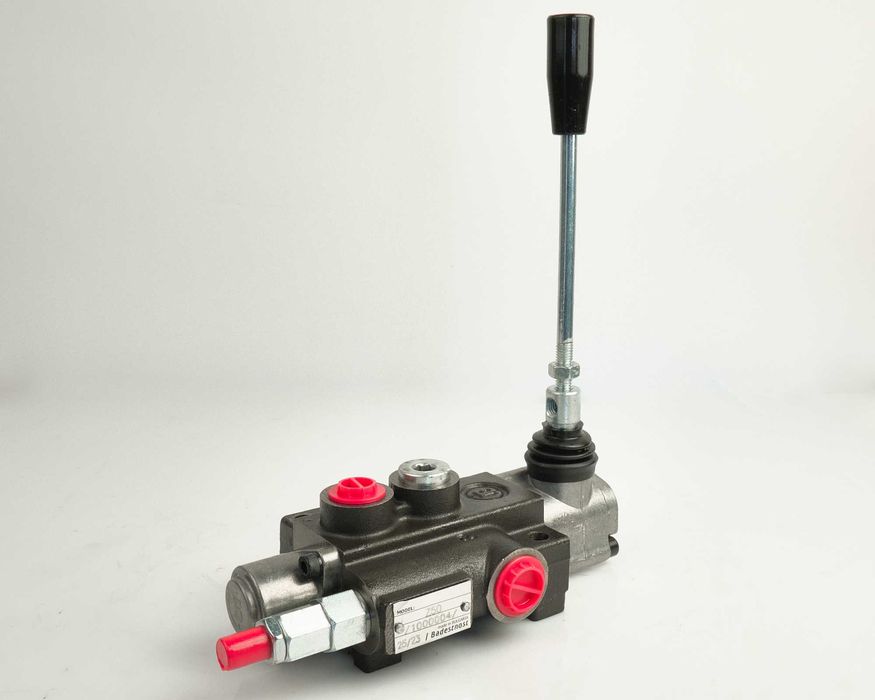 Гидрораспределитель болгарский подъема кузова на самосвал ГАЗ,ЗИЛ