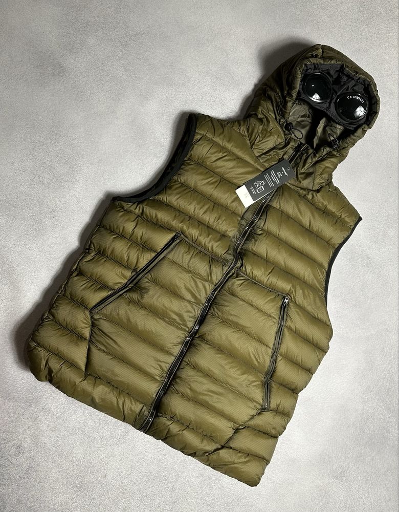 Жилетка CP Company D.D Shell Goggle Down Vest Black