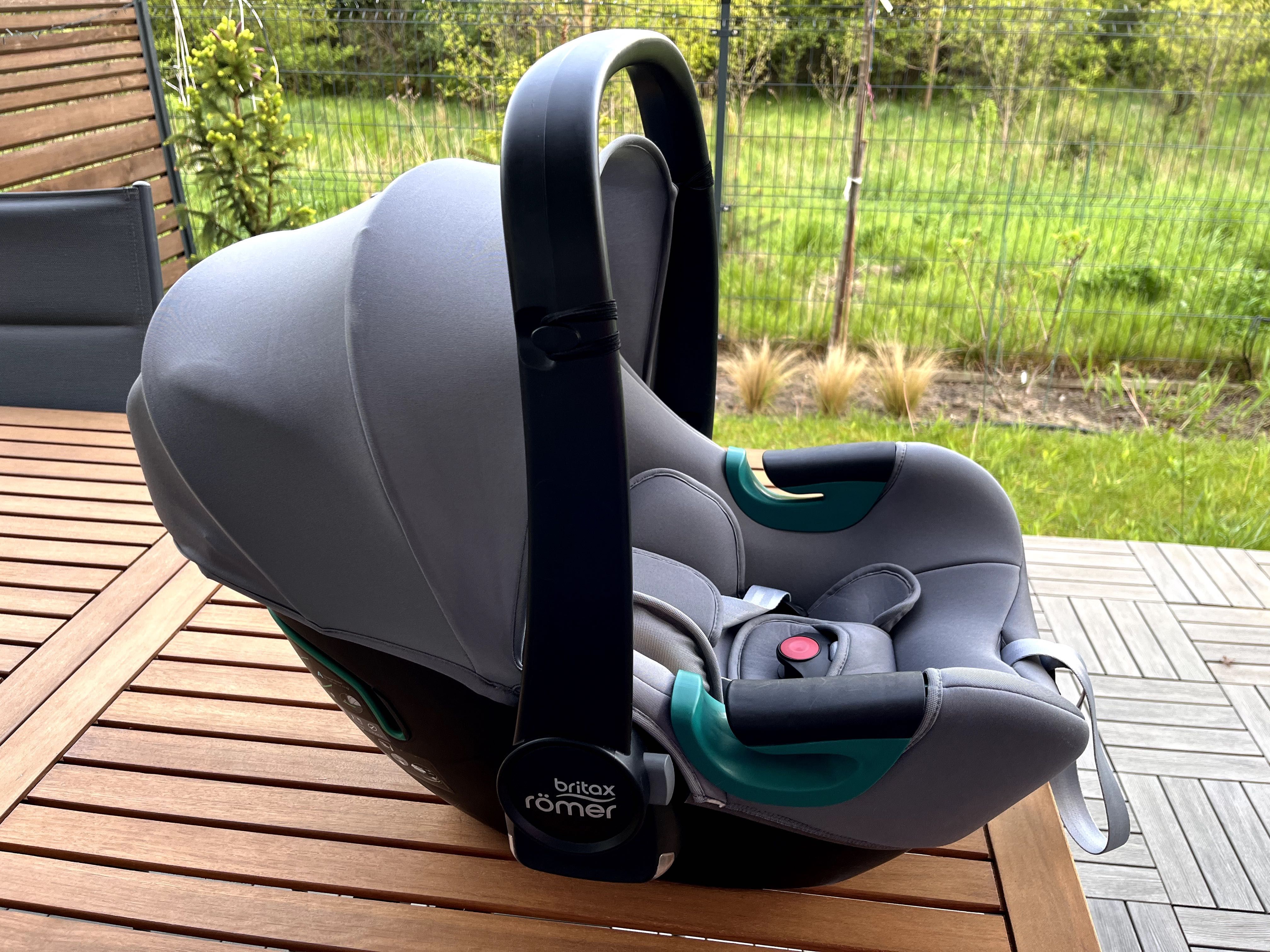 Britax Roamer BabySafe iSense fotelik 0-13 kg + baza Isofix