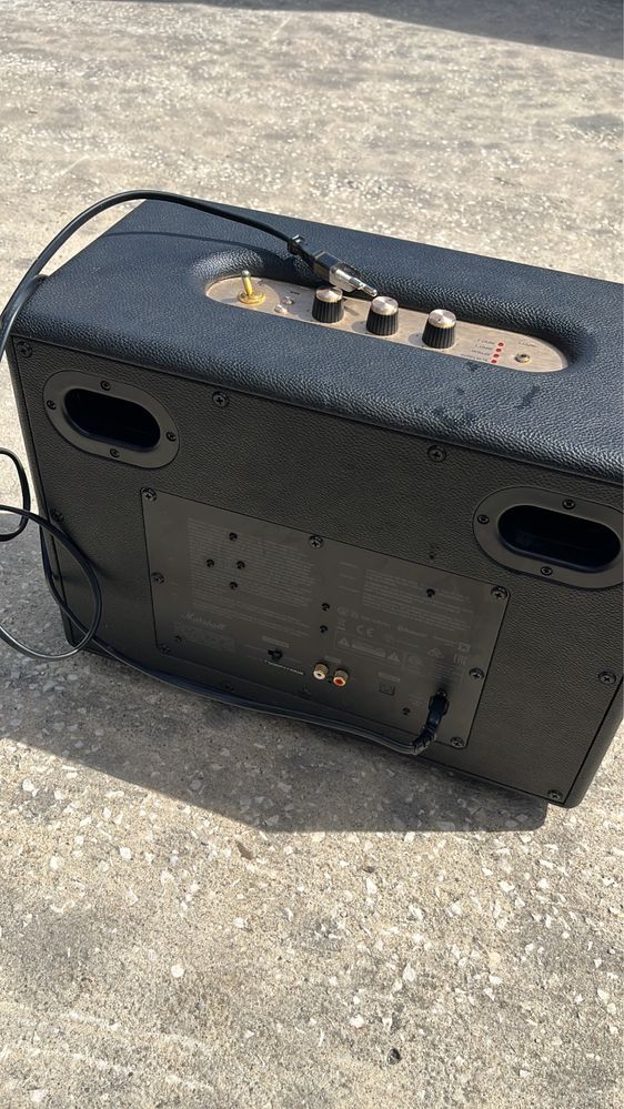 Coluna Bluetooth MARSHALL Woburn preta