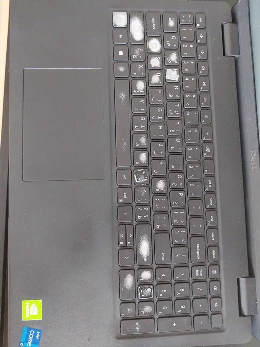 Dell Latitude 3520 16 inches