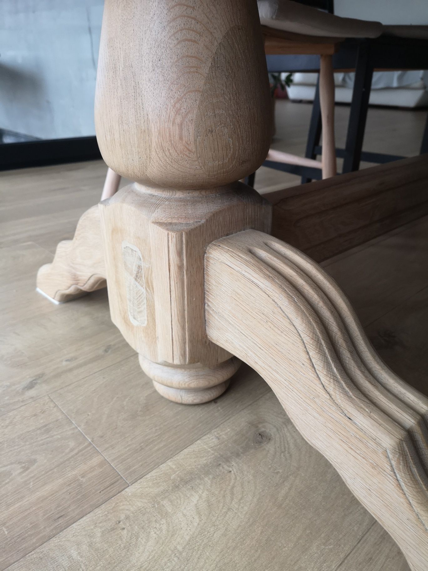 Toczona noga stół dębowy drewniany