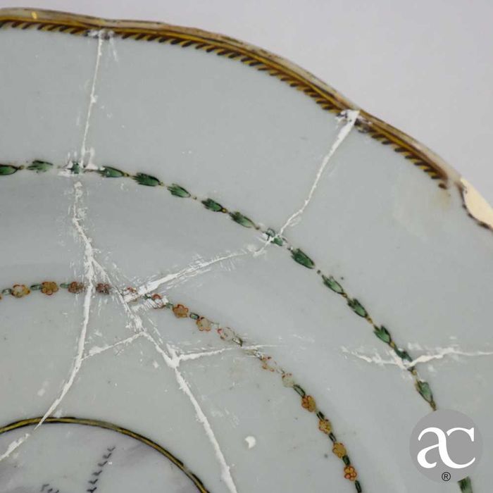 Raro Prato fundo porcelana da China, paisagem, Qianlong, séc. XVIII