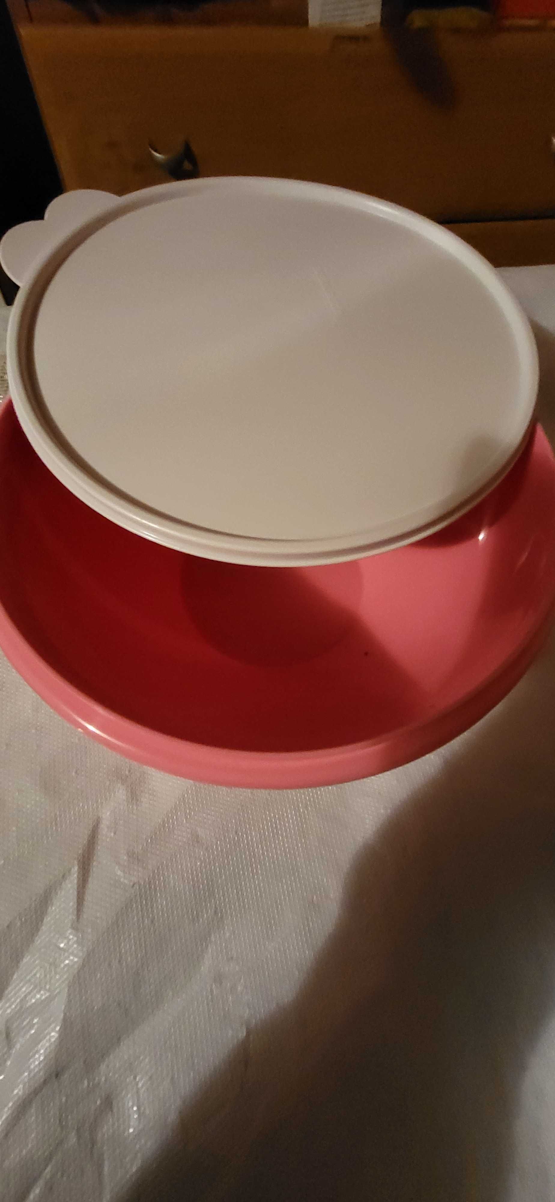Sprzedam nową miskę Tupperware