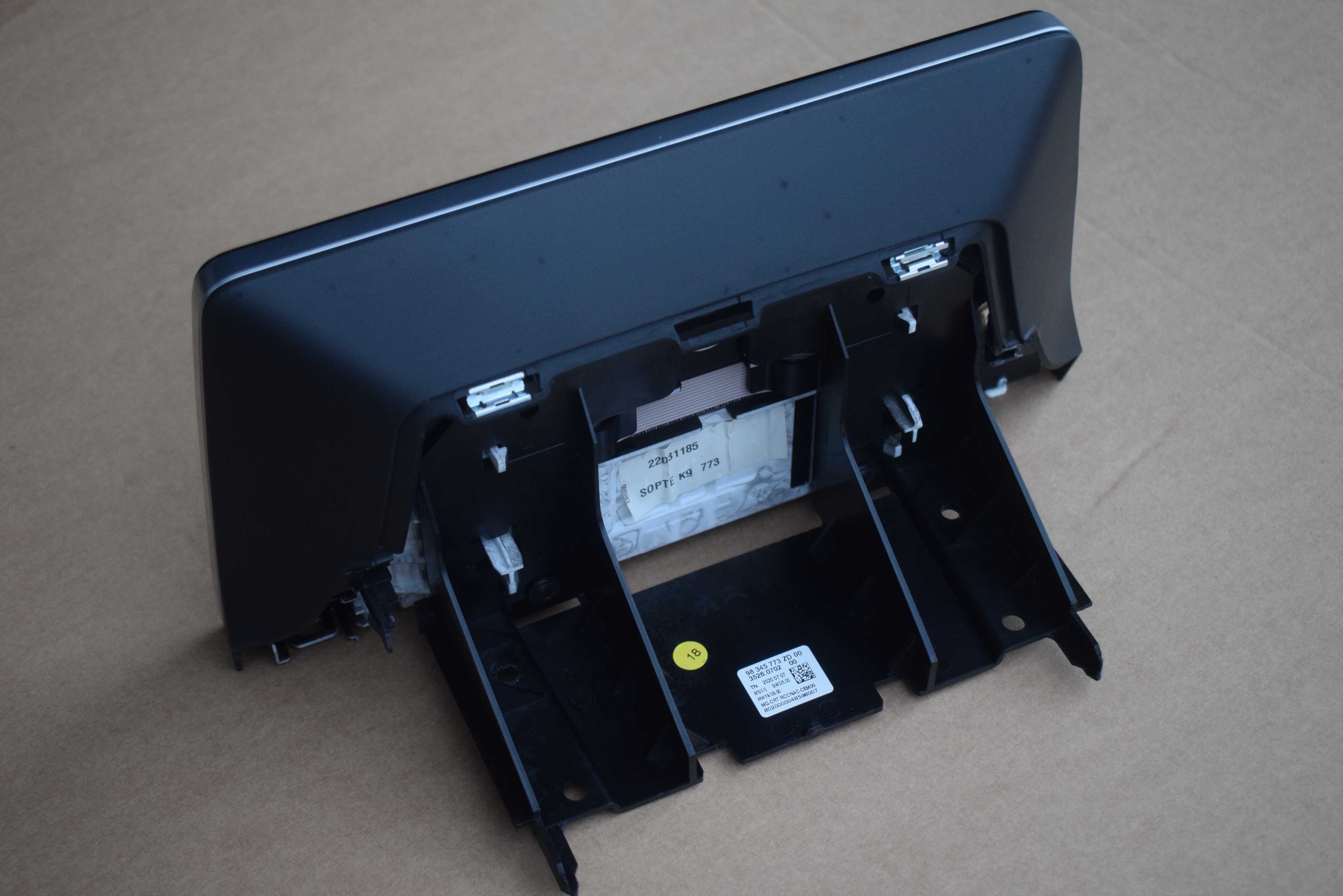 wyświetlacz monitor nawigacji PROACE COMBO E Berlingo IV  9834.5773ZD