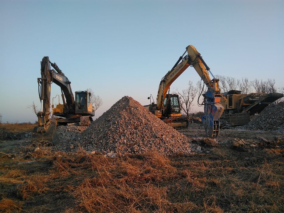 Gruz betonowy, tłuczeń, żwir, piasek, pospółka, ziemia, kamień