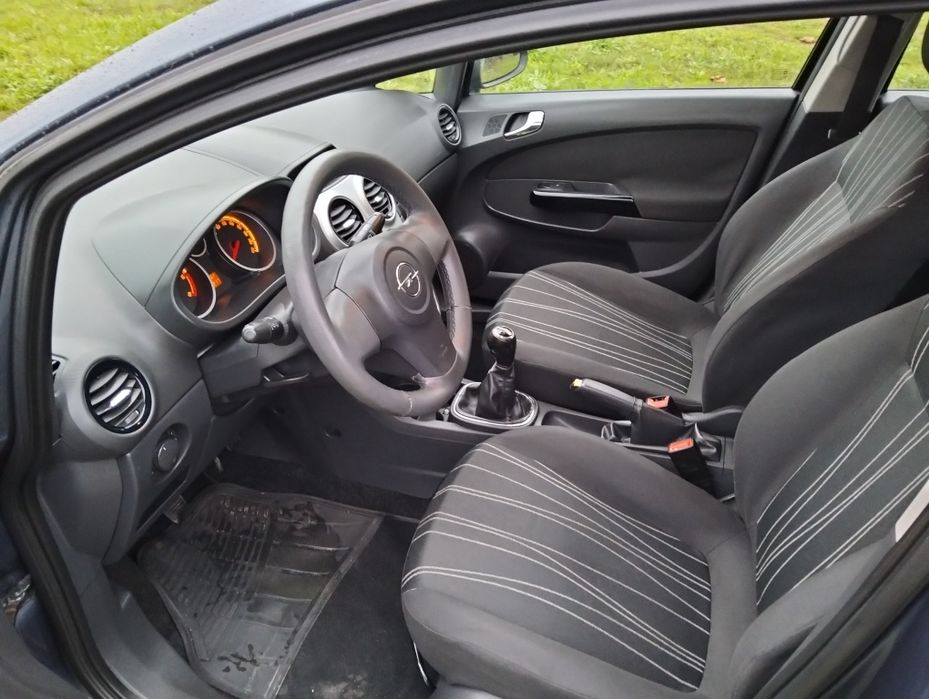Opel corsa 1.3 cdti