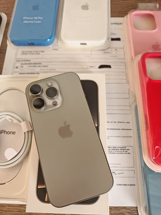 iPhone 16 Pro  6.3" 512GB Natural Titanium Seminovo C/Garantia