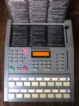 Alesis HR 16 vintage drum machine 16bit