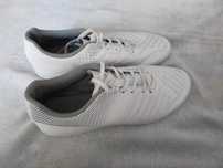 buty na salę halówki dla chłopca adidasy