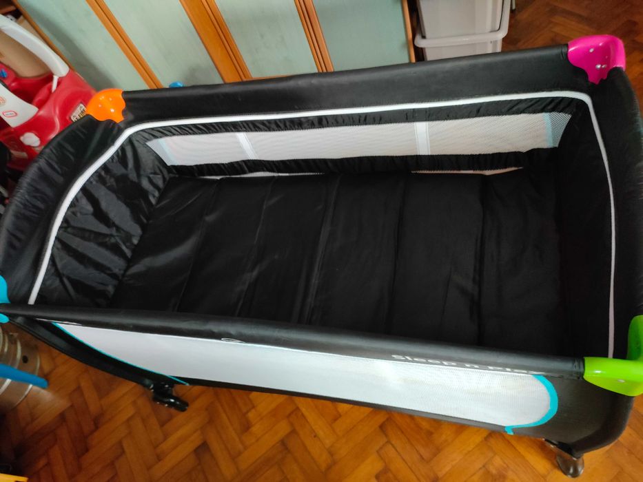 Łóżeczko turystyczne