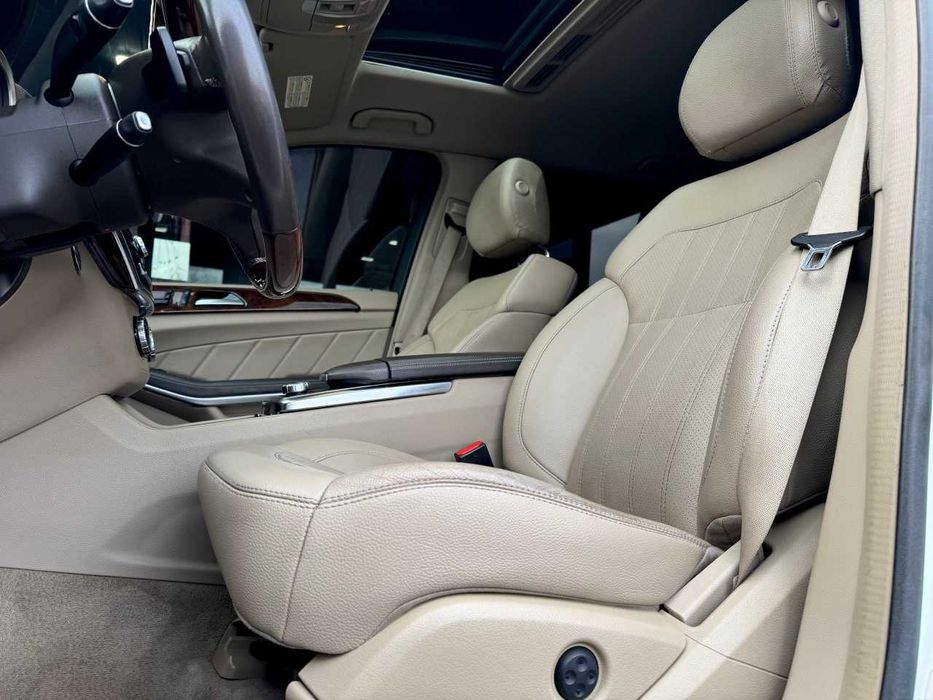 Продам  Mercedes-Benz GL-Class 2013. Можна в розстрочку, під викуп.