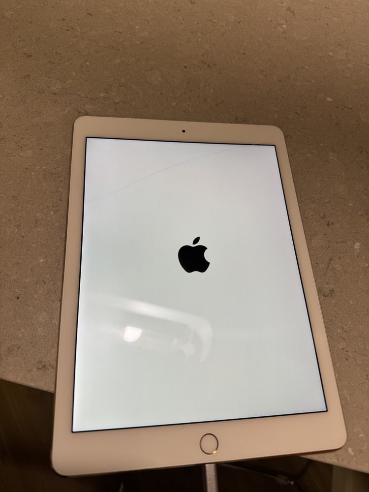 Продам свой ipad pro