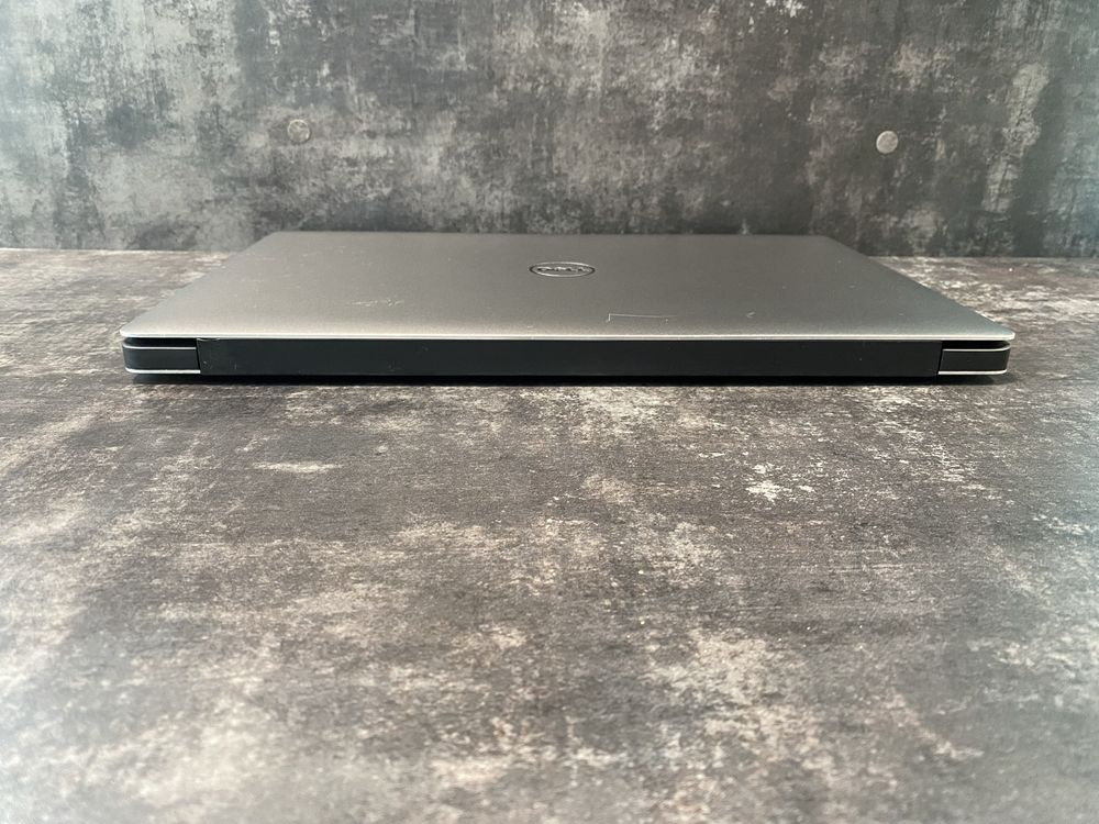 Dell Precision 5510 i7-6820hq 16Gb 256Gb Touch IPS 4k 15,6” M1000M 2Gb