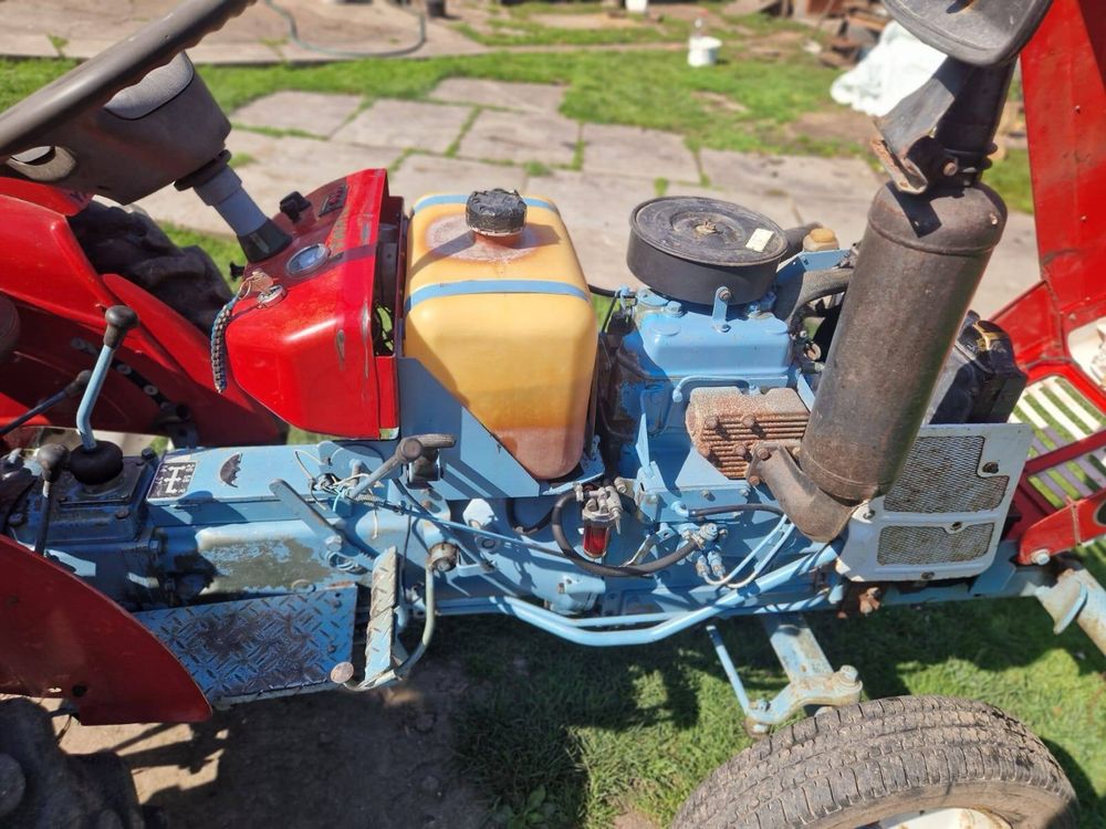 Трактор Yanmar ум 2000