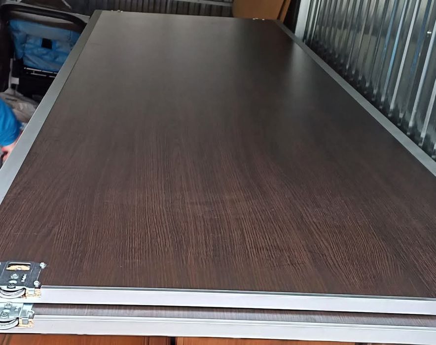 Drzwi przesuwne + prowadnice