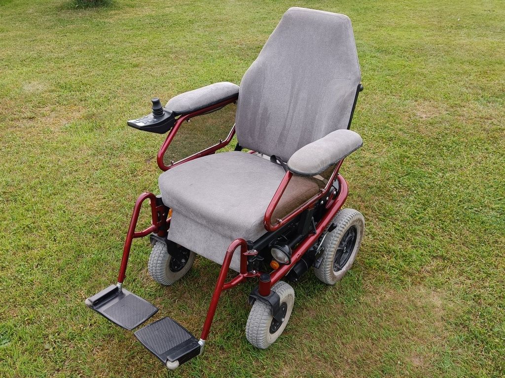 Wózek elektryczny inwalidzki Vermeiren Tracer