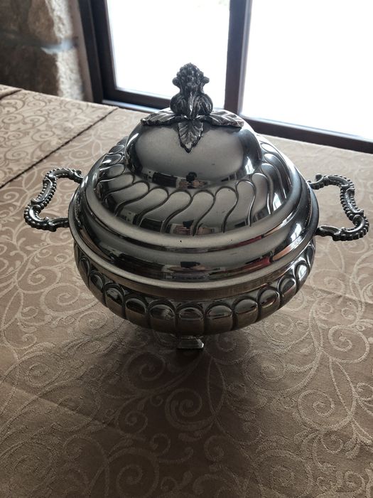 Terrina para decoração